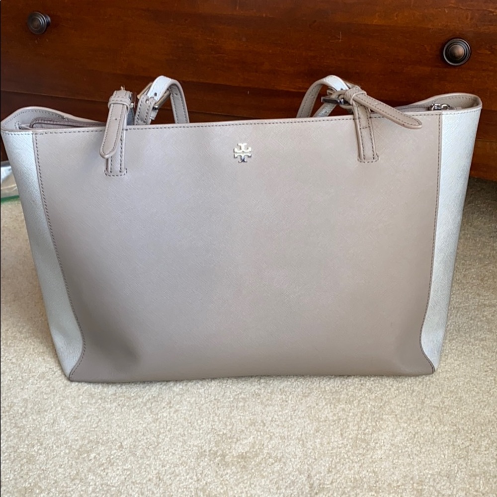 LARGE Tory Burch tote
